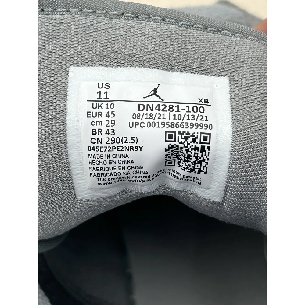 Jordan Air Jordan 1 Mid SE Coconut Milk Particle Gray Suede DN4281-100 Mens 11